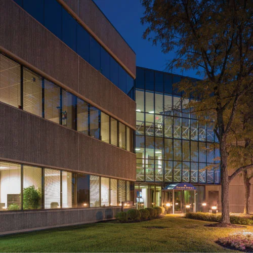 Neyer Purchases Blue Ash Office properties; Continues to fill up Vista Business Center